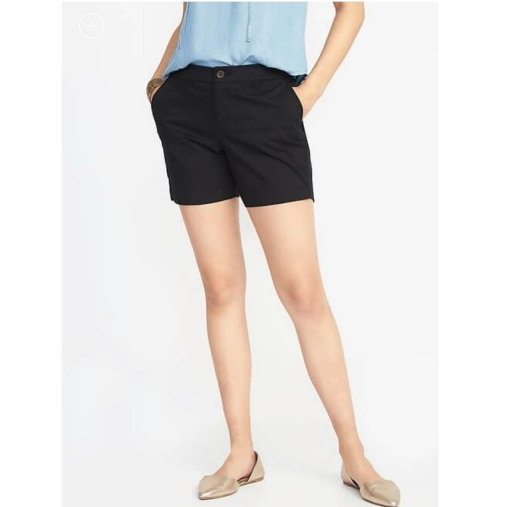Banana Republic Black Hampton Fit Shorts - Size 6